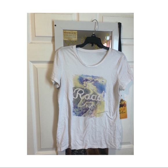 Five T-Shirts - Picture 5 of 5